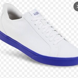 Kizik White and Blue Sneakers hands free